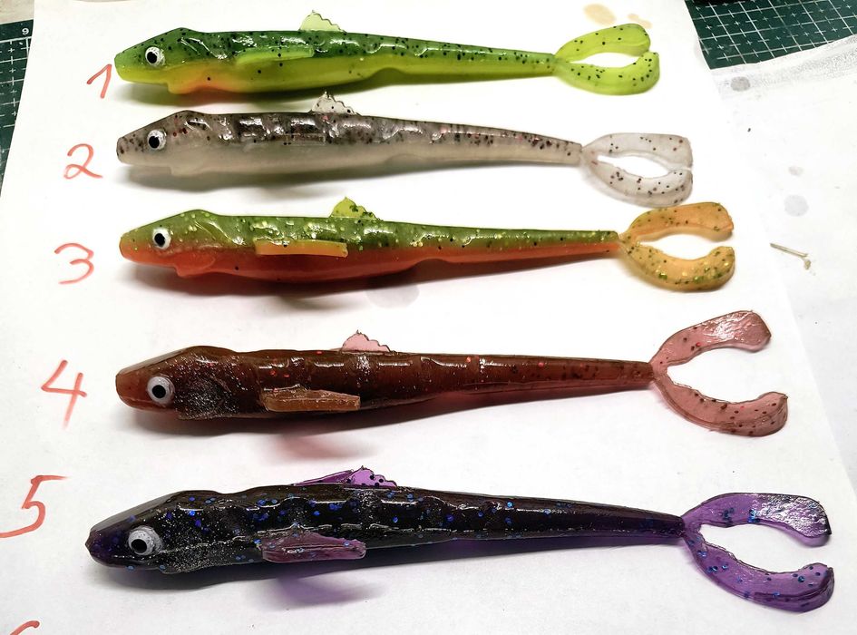 силиконова примамка Fly Pig 160mm.