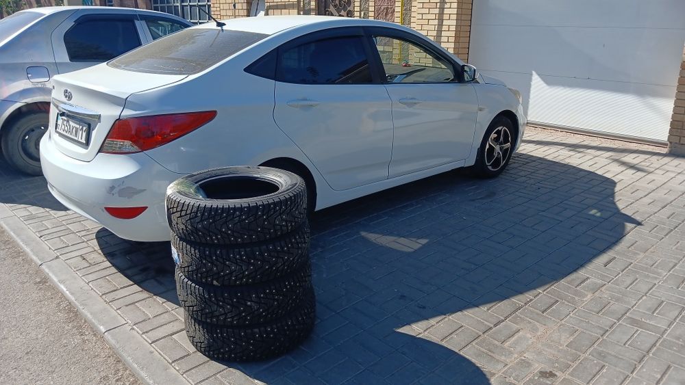 Шины зимние Hankook 185/65/15