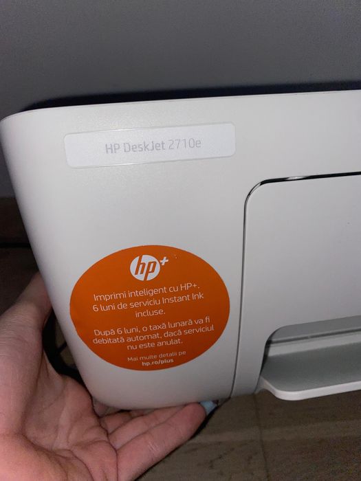 Imprimantă HP DeskJet 2710e