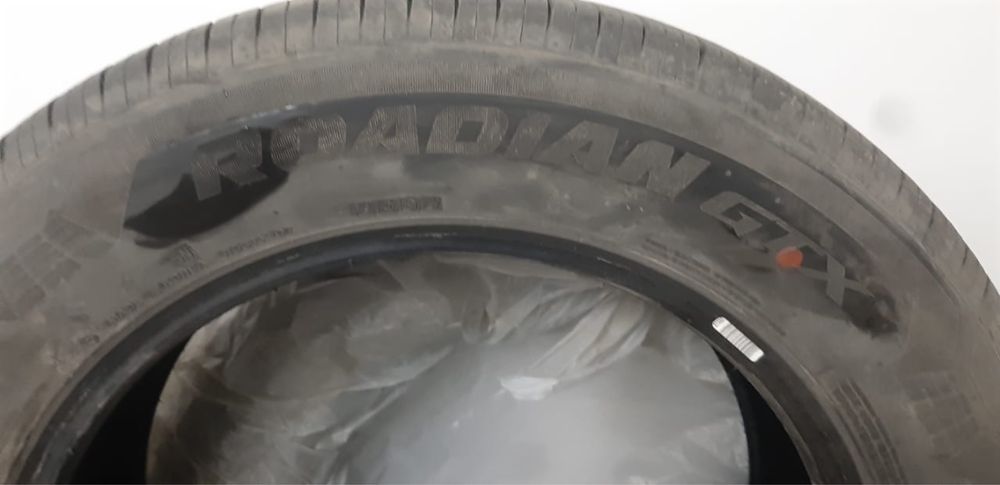 Продам шины 235/60/18