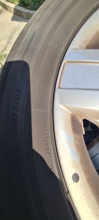 Гуми за бус от Швейцария