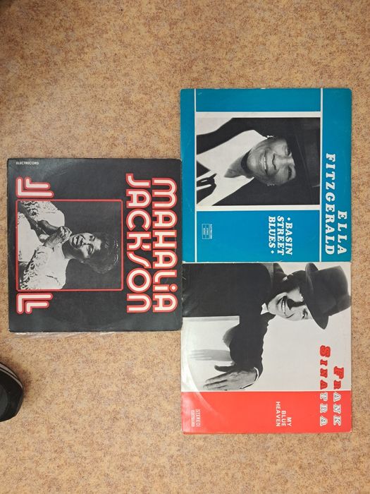 Vinil, OCAZIE, 200 lei