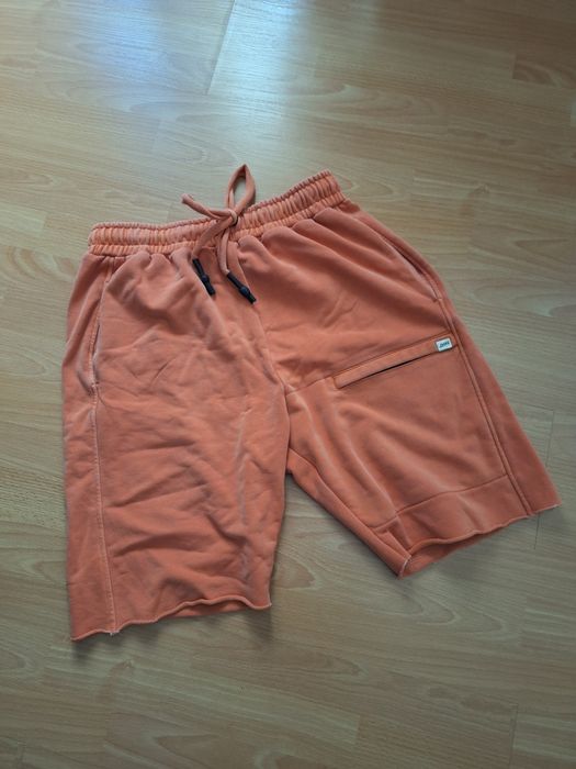 Къси гащи на Luda