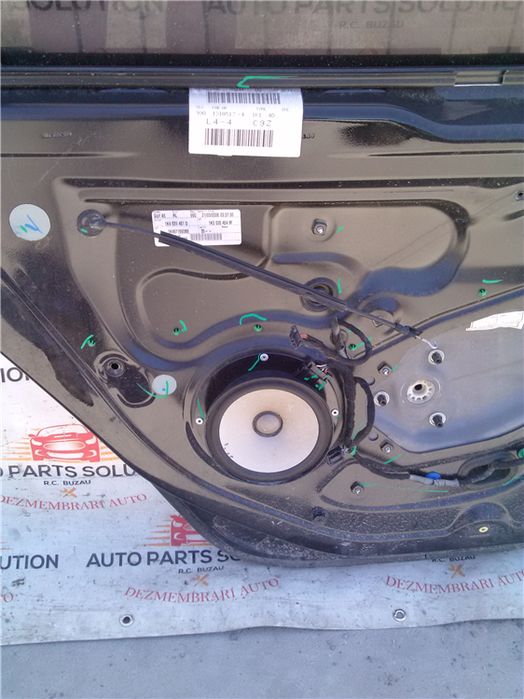 Boxa spate volkswagen golf 5 2004-2009
