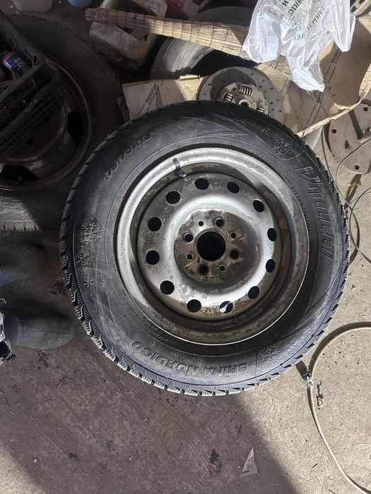 зимные шины с диском