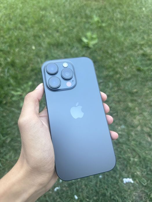 iPhone 16 Pro dual sim