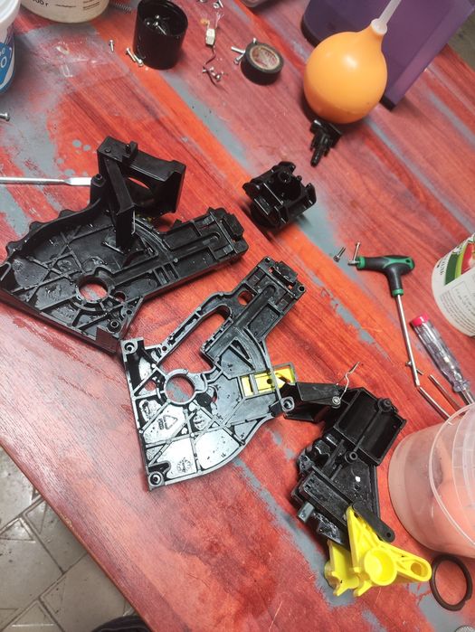 ремонт кофемашин De'Longhi