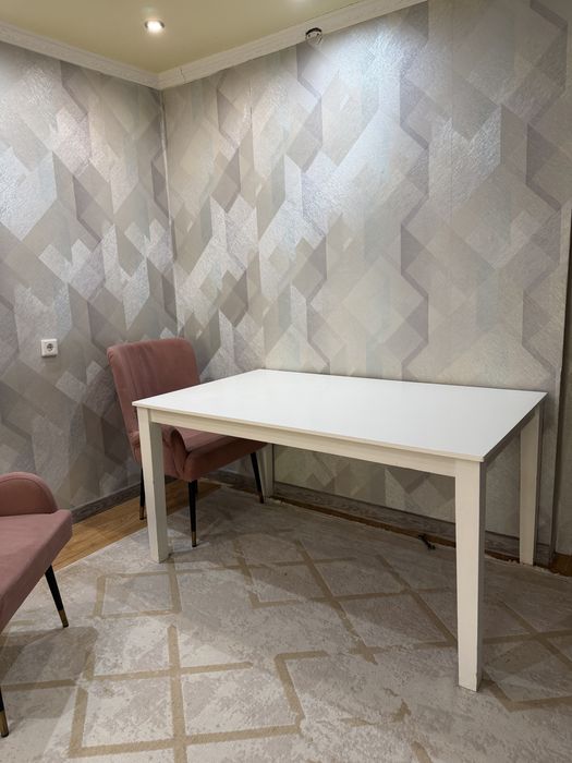 Стол не дорого продам