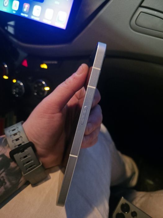 Nothing phone 2 12+2 рам 256гб