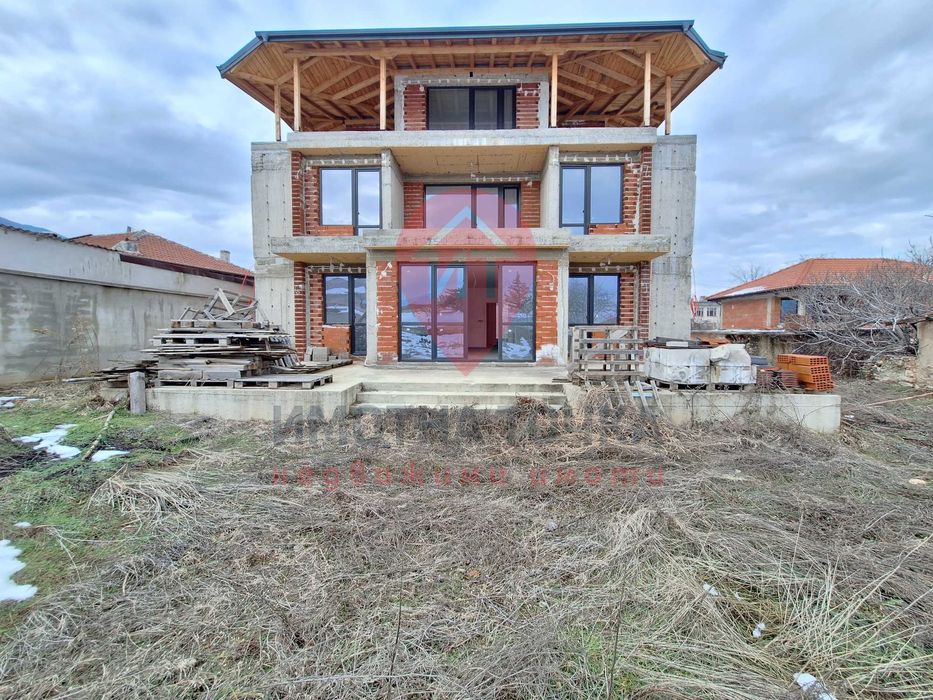 Продава се Къща в Асеновград - 420 кв.м за 474 €/кв.м - Снимка #10