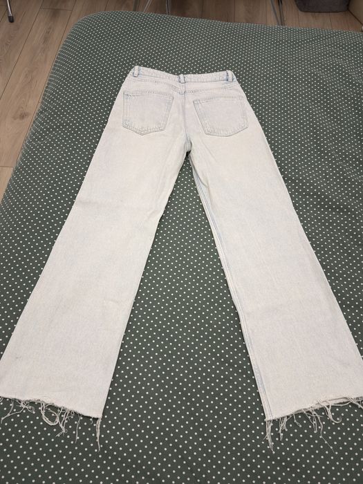Blugi marimea 34