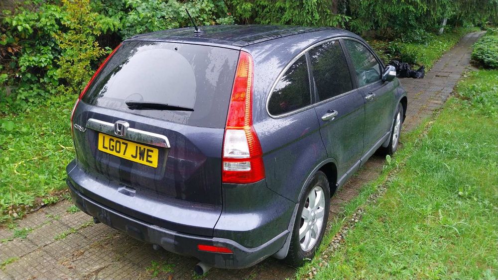 Хонда црв 3 ,2000 бензин автоматик на части