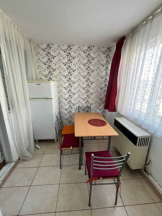 Garsonieră de închiriat – recent renovată