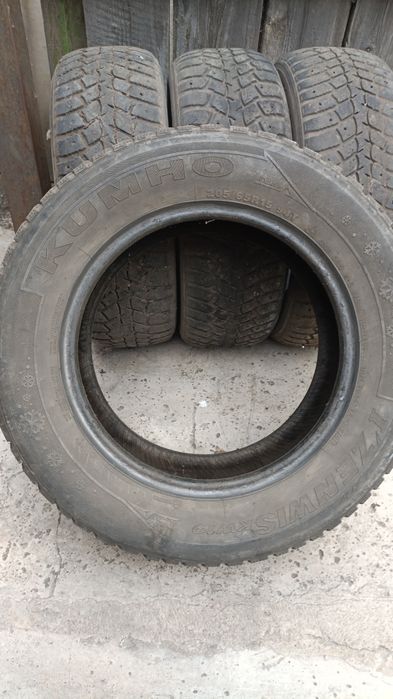 Продам резину KUMHO 205/65 /15