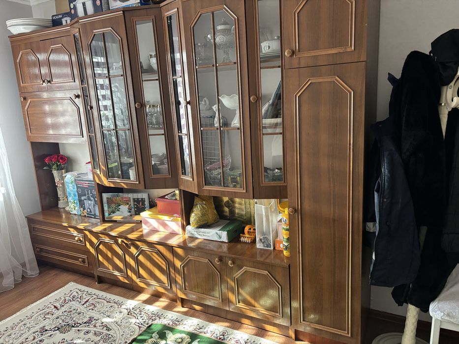 Стенка продается,срочно