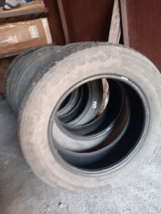 Продам шины R16 215/60