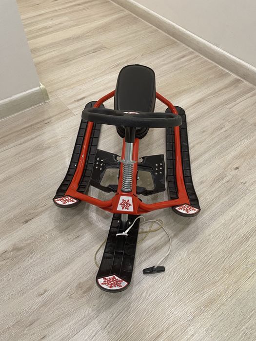 Снегокат снегоход сани санки