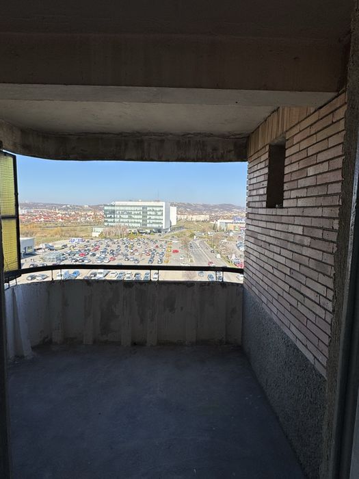 Vand apartament 4 camere Lotus Center