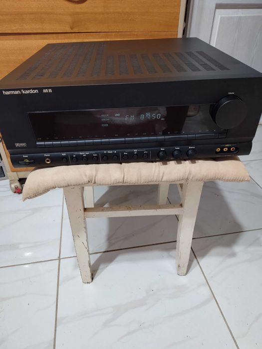 amplituner harman kardon avr85