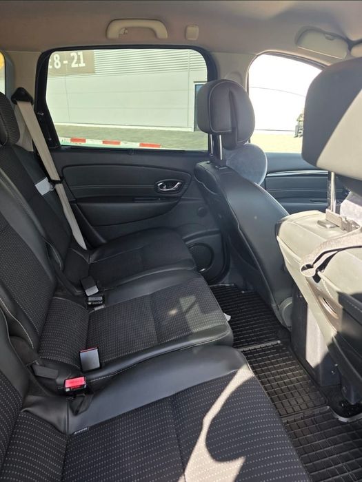 Renault grand scenic_bose edition