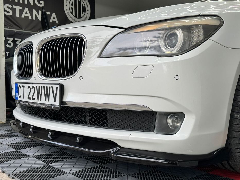 Spoiler fusta lip bara fata BMW Seria 7 F01 Non Facelift negru lucios