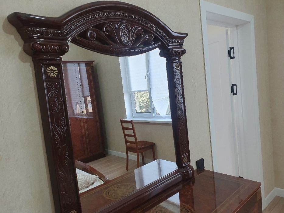 Продам спальни гарнитур