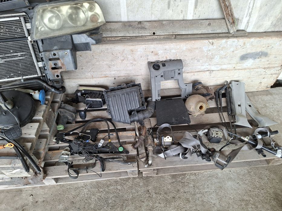 Vand piese wv sharan an 2001,sirocou la 12v v