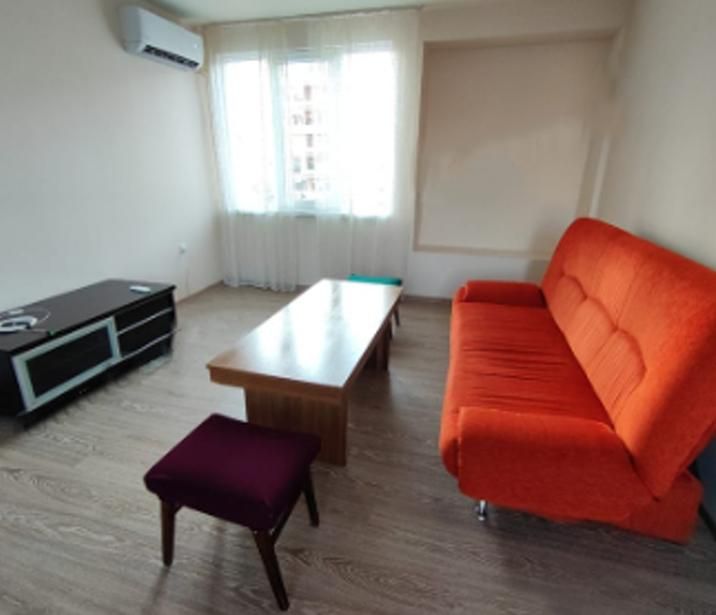 Дава се под наем Двустаен апартамент в Пловдив, Тракия - 70 кв.м за 306 € - Снимка #1