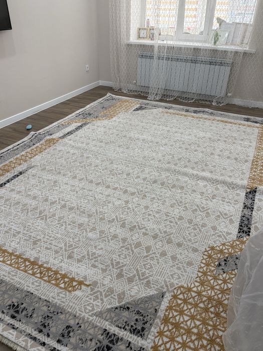 Продам ковер размером 3*4