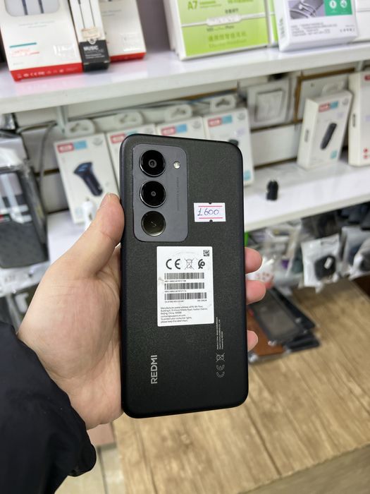 Redmi 15 8/256G Black 1 oy ishlatilgan idealni sastayana