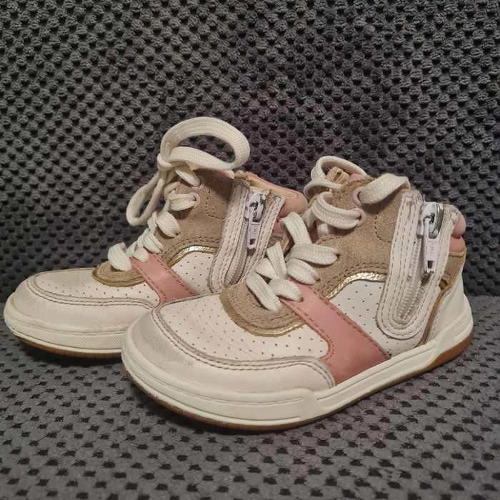 Clarks кожени високи обувки