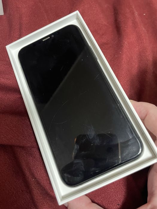 Iphone 11 Pro VAND , NU schimb !