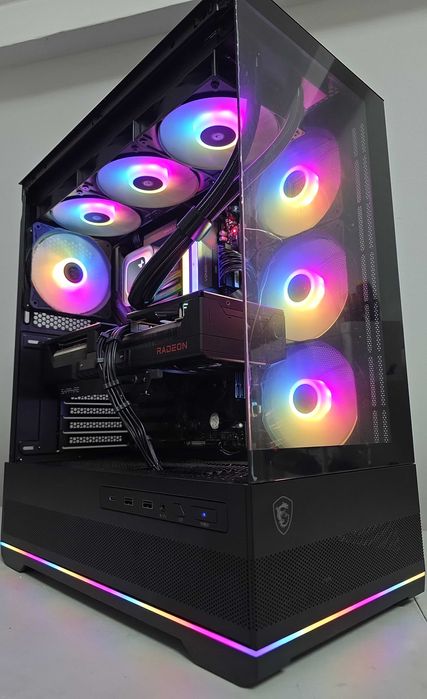 PC Gaming Ryzen 7 9800X3D RX 9070 XT 32GB RAM