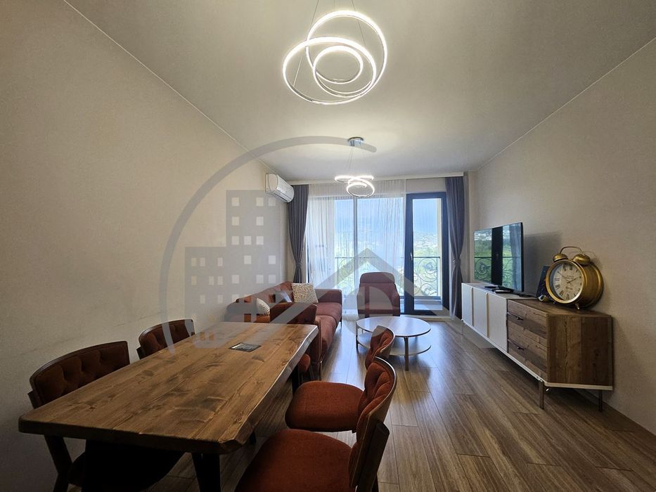 Продава се Двустаен апартамент в к.к. Св.Св. Константин и Елена - 66 кв.м за 2910 €/кв.м - Снимка #4