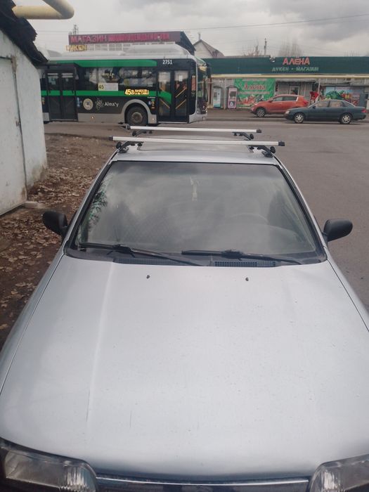 Продам автомобиль Ниссан примера