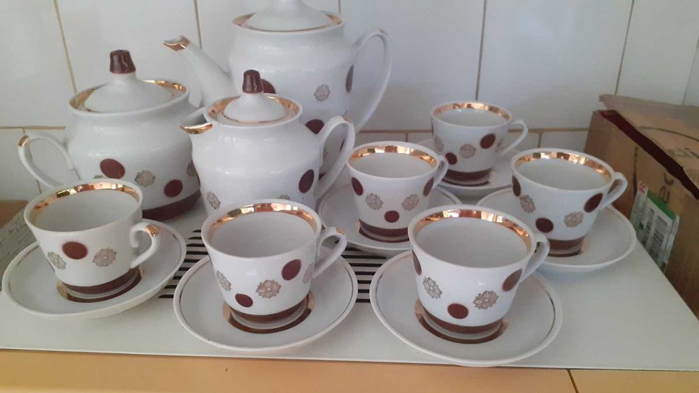 Руски порцеланов сервиз за чай