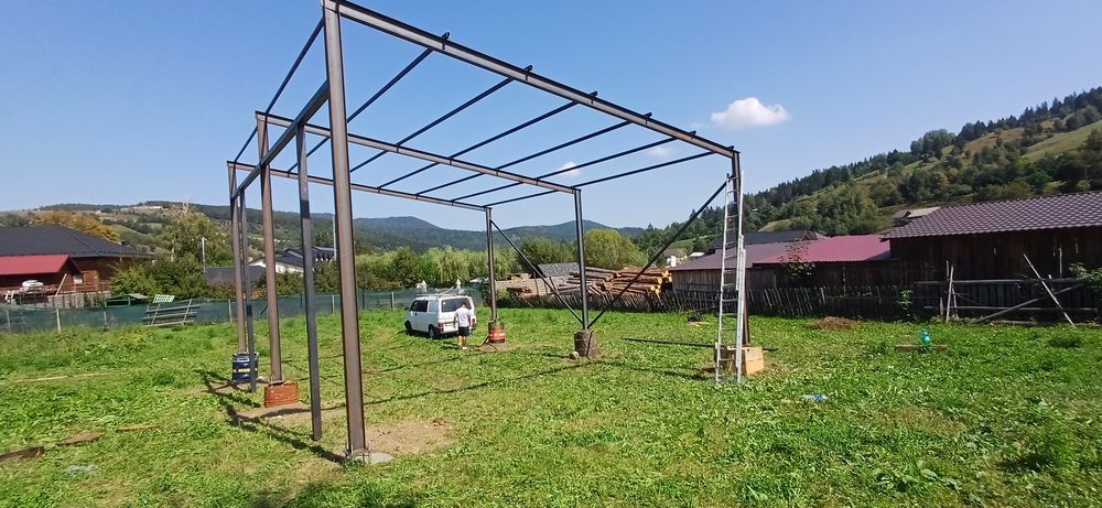Hale si structuri metalice