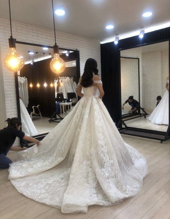 Свадебное платье