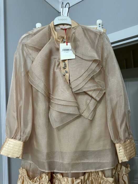 Продается двойка от турецкого бренда Roux Exclusive