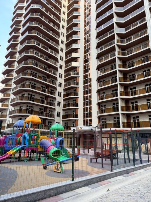 Срочная продажа квартира 2-х комнатная в ЖК Xon Saroy Zo'rsan.