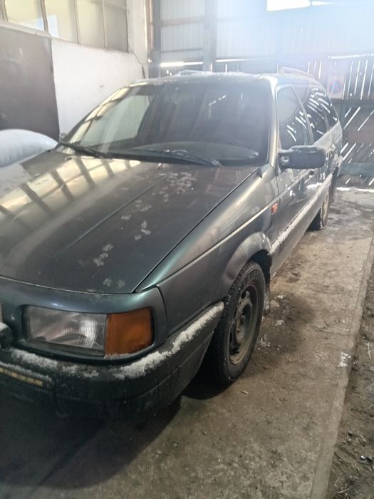 Фольцваген пассат универсал.