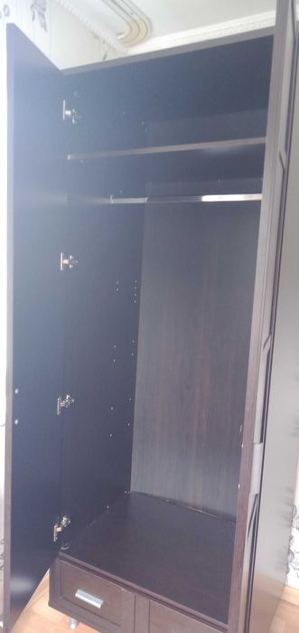Продам шкаф для одежды