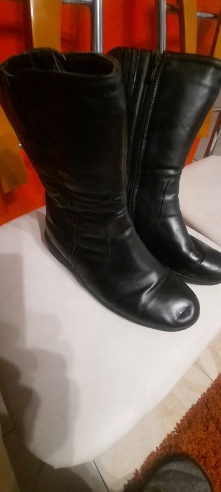 Продаются зимние сапоги