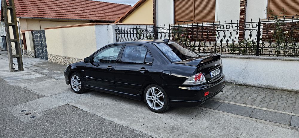Mitsubishi Lancer