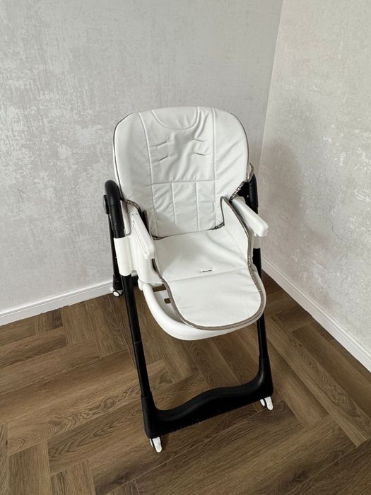 Продам детские стулья