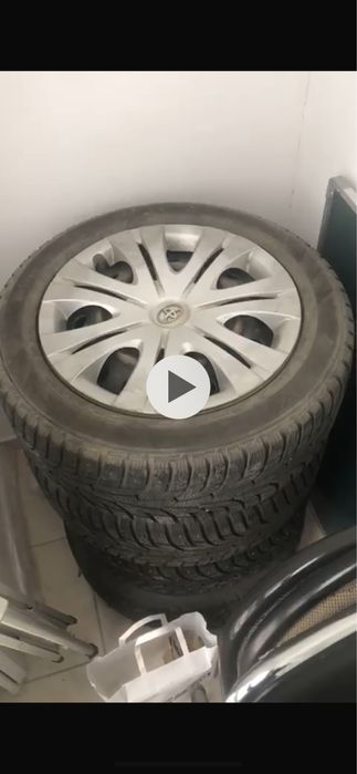 Резина с шипами на дисках Hankook