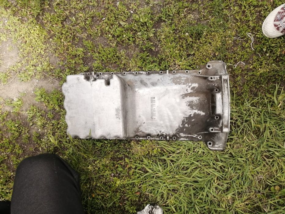 Поддон двигателя мерс м102
