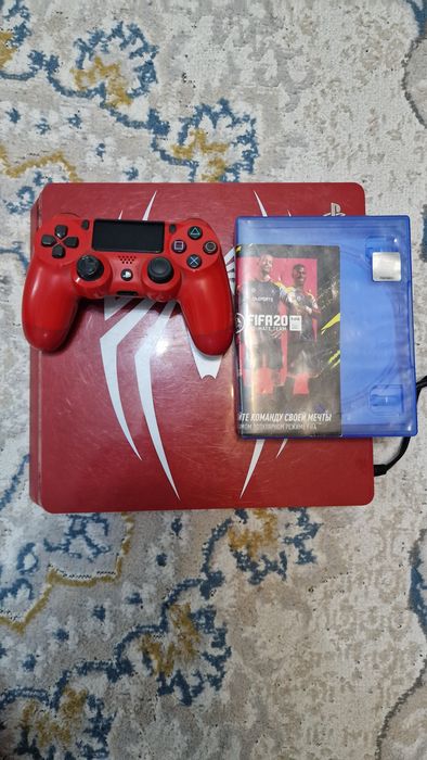 Пс 4 с одним джостиком и двумя дисками