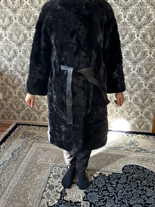 Норковая шуба темно синяя