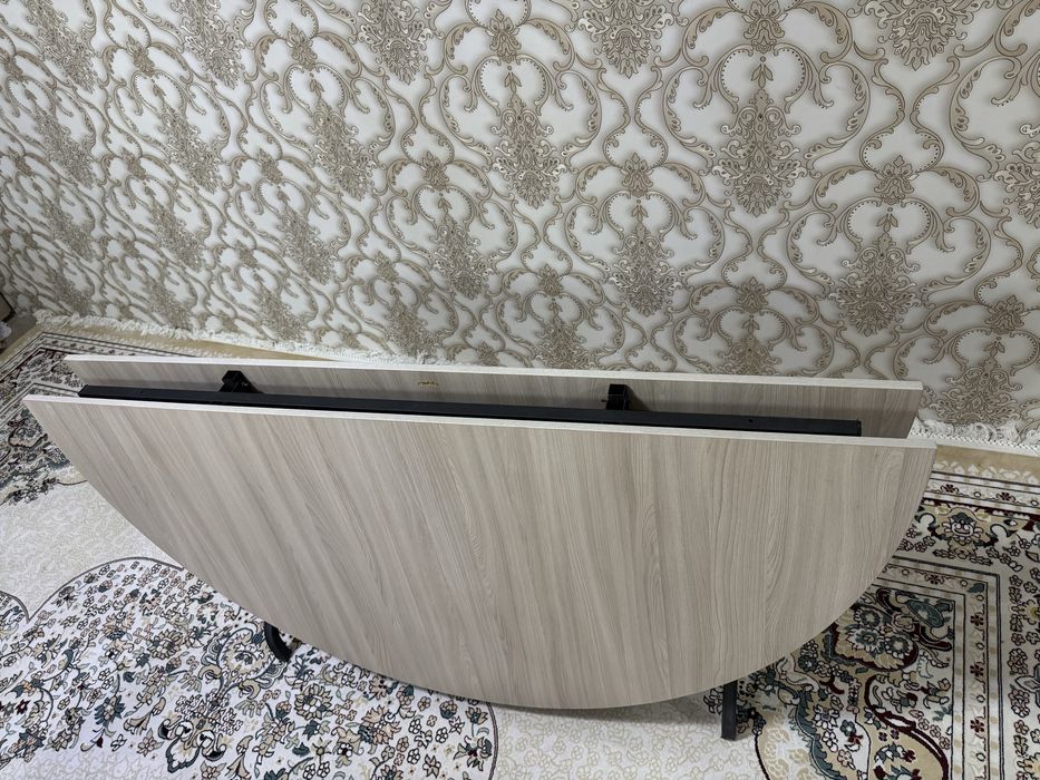 Продам Круглый Стол